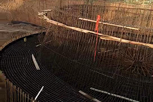 万宁砼烟囱新建施工现场